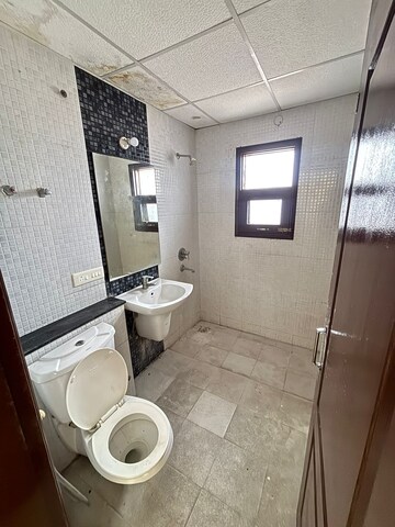 Bathroom in 3 BHK Apartment at Omaxe Silver Birch, North Mullanpur – for Rent