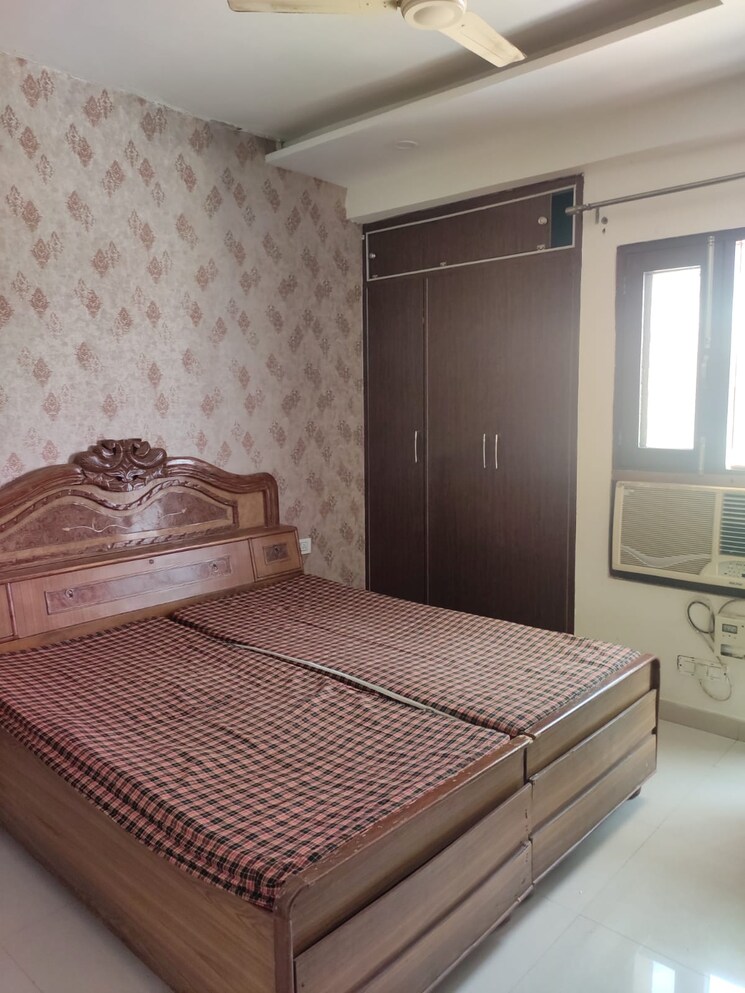 Bedroom, pir machalla 3 Bedroom 1250 Sq.Ft. Builder Floor In Pir Machalla Zirakpur 9726061