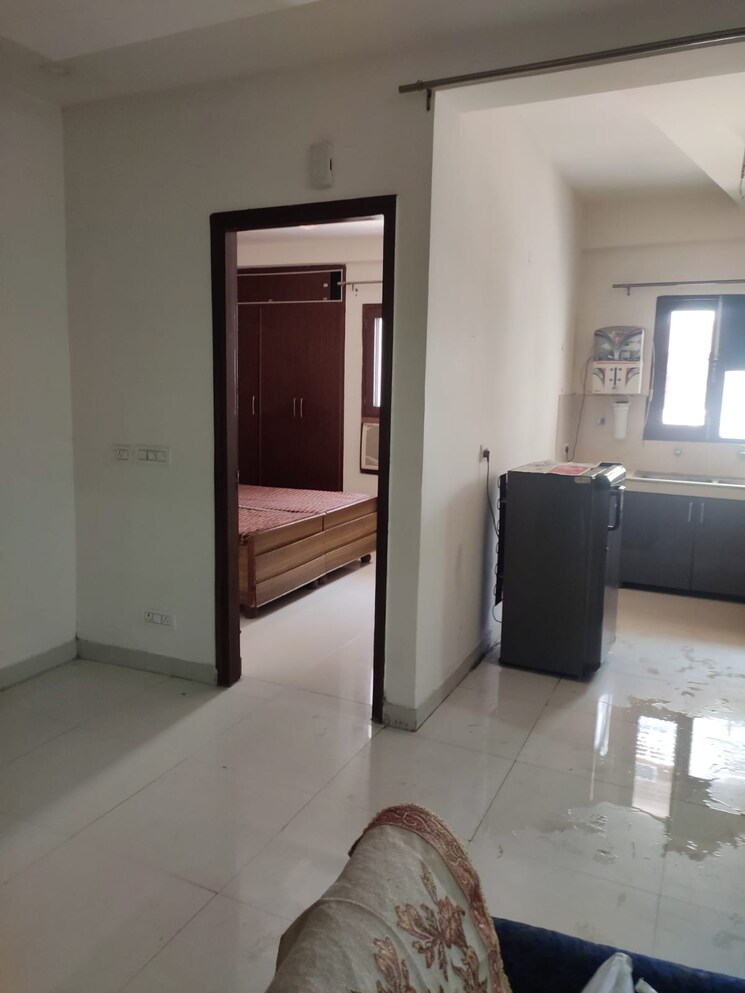 Living Room, pir machalla 3 Bedroom 1250 Sq.Ft. Builder Floor In Pir Machalla Zirakpur 9726061