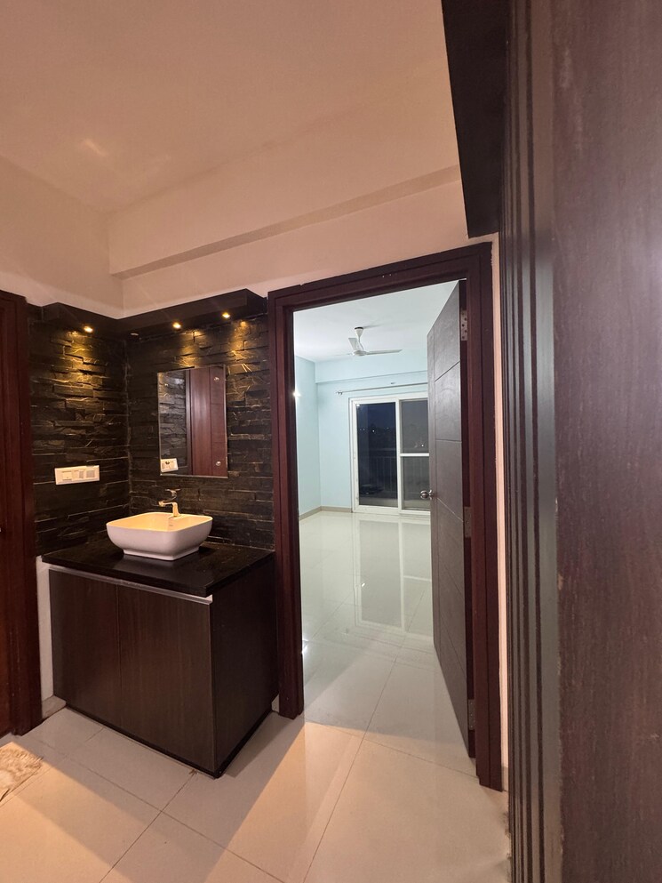 Bathroom, nr-windgates 2 Bedroom 1219 Sq.Ft. Apartment In Thanisandra Main Road Bangalore 9726111