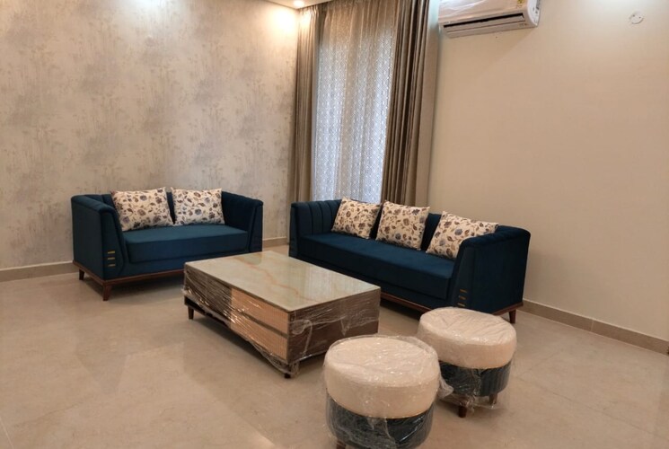 Cover Image, vip road 3 Bedroom 1800 Sq.Ft. Apartment In Vip Road Zirakpur 9726159