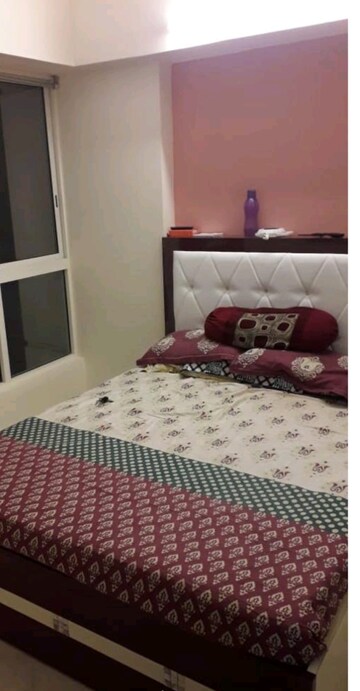 Bedroom in 2 BHK Apartment at Lodha Amara, Kolshet Road – for Rent