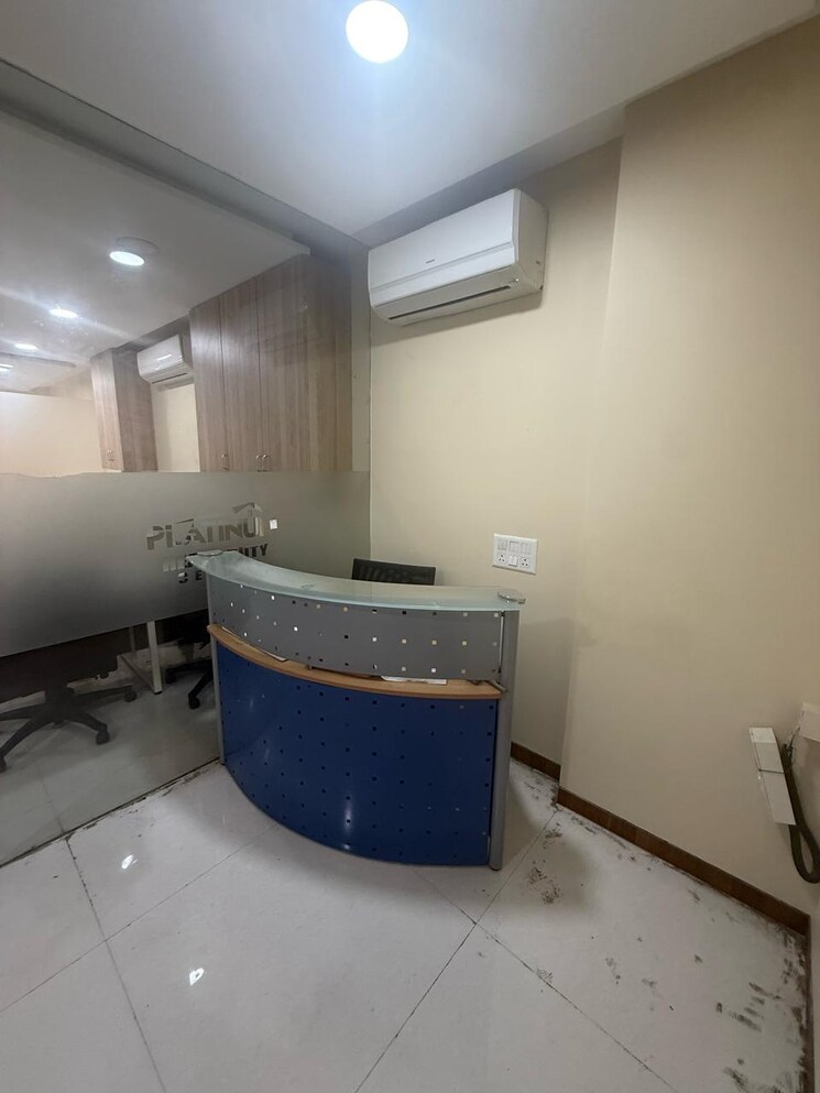 Kitchen, iscon-emporio Commercial Office Space 980 Sq.Ft. In Jodhpur Ahmedabad 9726196