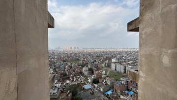 2.5 BHK Apartment For Rent in Gaur City 5th Avenue, Sector 4 Greater Noida