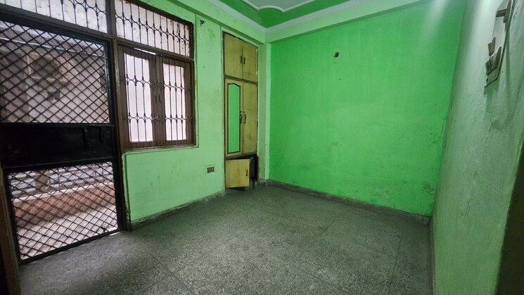 Bedroom, dilshad colony 1 Bedroom 450 Sq.Ft. Apartment In Dilshad Colony Delhi 9726248