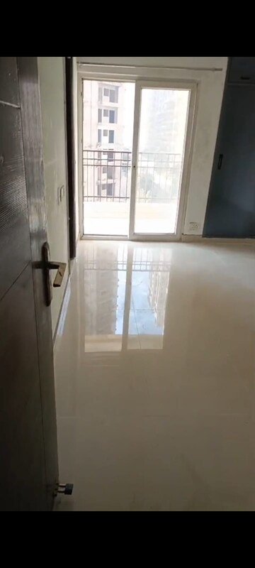 Building Lobby in 2.5 BHK Apartment at Ajnara Le Garden, Sector 16b Greater Noida – for Rent