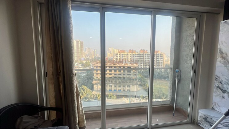 Cover Image, embassy-one-thane 2 Bedroom 1050 Sq.Ft. Apartment In Panch Pakhadi Thane 9726274