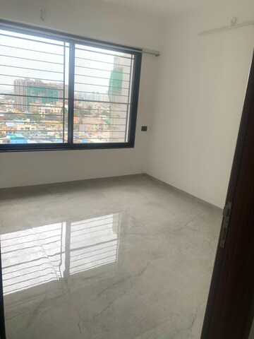 Room in 2 BHK Apartment at Unique Youtopia, Kharadi – for Rent