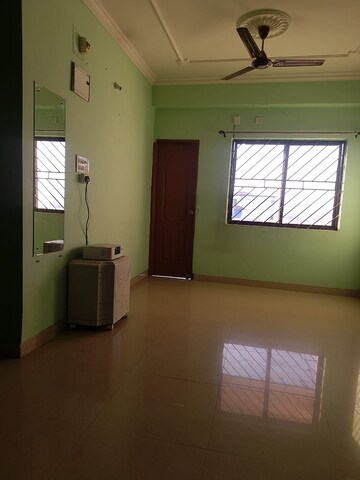 Living Room in 3 BHK Apartment at Morabadi – for Rent