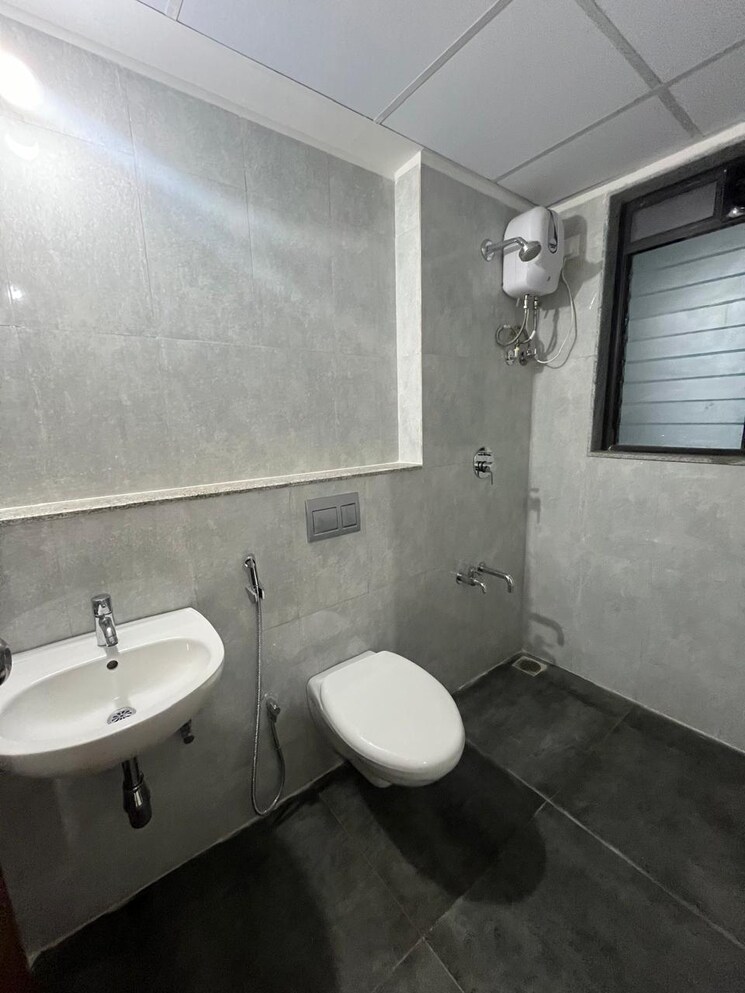 Bathroom, lodha-palava-downtown 1 Bedroom 449 Sq.Ft. Apartment In Dombivli East Thane 9726360