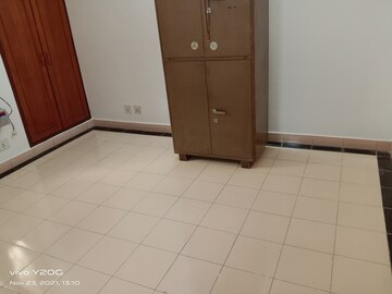 Room in 3 BHK Builder Floor at Ardee City, Sector 52 – for Sale