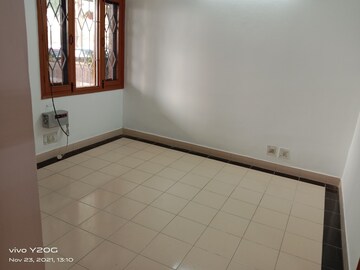 Room in 3 BHK Builder Floor at Ardee City, Sector 52 – for Sale