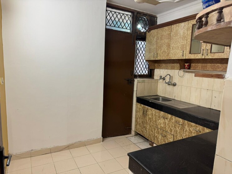 Kitchen, ardee-city 4 Bedroom 1580 Sq.Ft. Builder Floor In Sector 52 Gurgaon 9726384