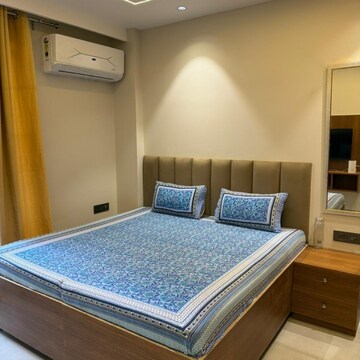 Bedroom in 1 BHK Builder Floor at Sector 55 – for Rent