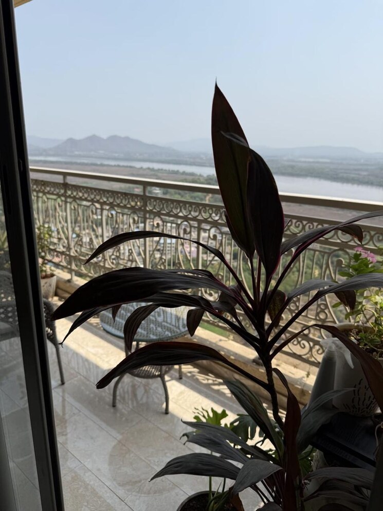  Parking, hiranandani-estate 3 Bedroom 1280 Sq.Ft. Apartment In Ghodbunder Road Thane 9726403