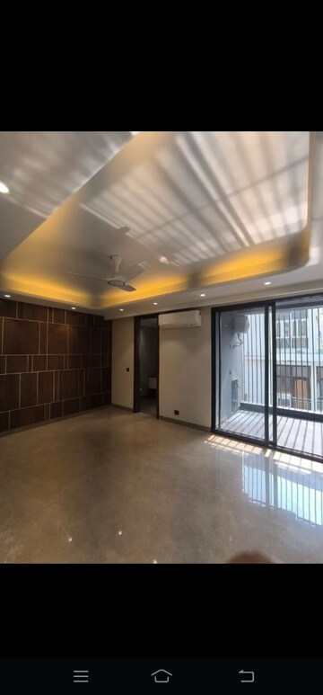 Room in 4 BHK Builder Floor at Greater Kailash I – for Sale