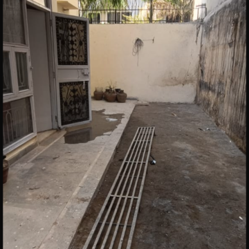 Balcony in 2 BHK Builder Floor at Sector 51 – for Rent