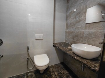 Master Bedroom in 3 BHK Apartment at Ekta Tripolis Phase 2, Goregaon West – for Rent