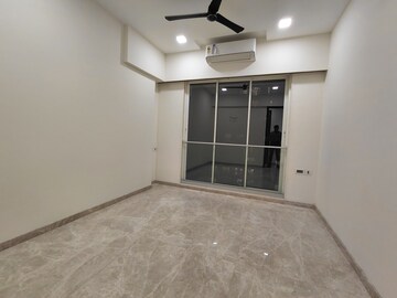 Room in 3 BHK Apartment at Ekta Tripolis Phase 2, Goregaon West – for Rent