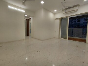 Room in 2 BHK Apartment at Ekta Tripolis, Goregaon West – for Rent