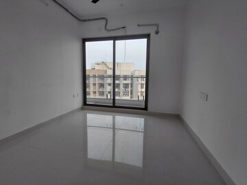 Room in  Apartment at Sunteck City Avenue 1, Goregaon West – for Rent