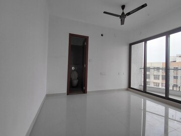 Room in  Apartment at Sunteck City Avenue 1, Goregaon West – for Rent