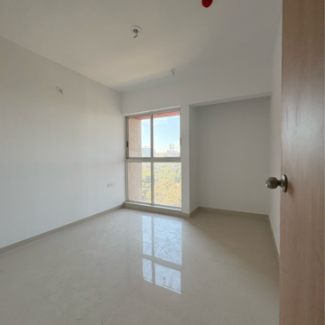 Room in 2.5 BHK Apartment at Lodha Codename Premier, Mangaon – for Rent