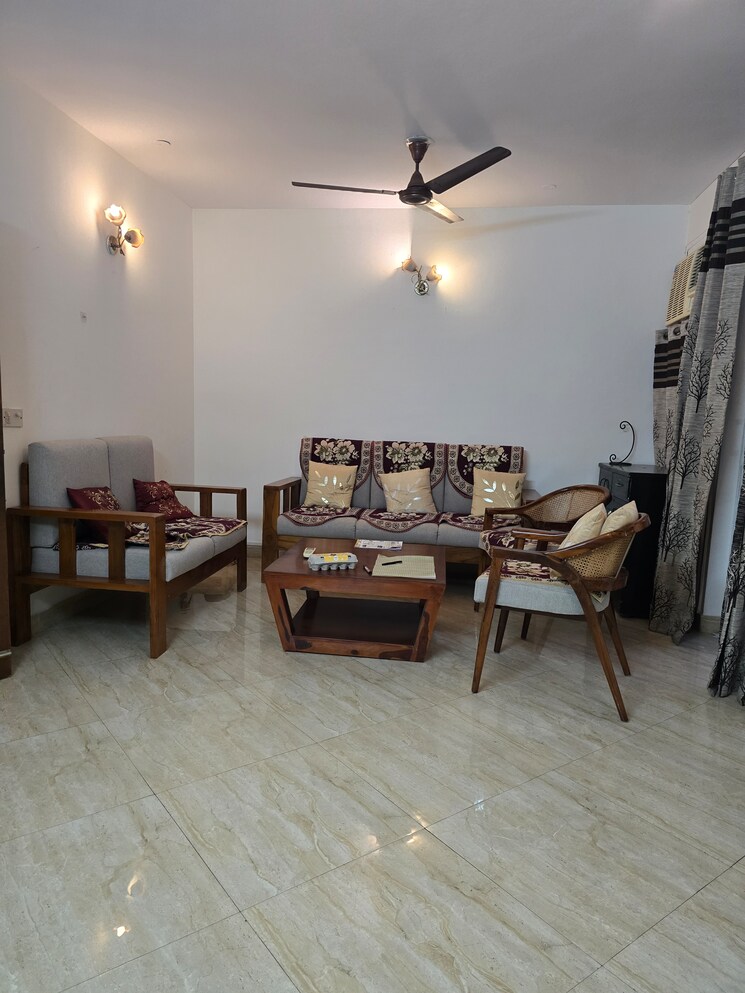 Cover Image, dlf-the-princeton-estate 2 Bedroom 964 Sq.Ft. Apartment In Dlf Phase V Gurgaon 9726531