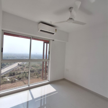 Room in 2 BHK Apartment at Lodha Codename Premier, Mangaon – for Rent