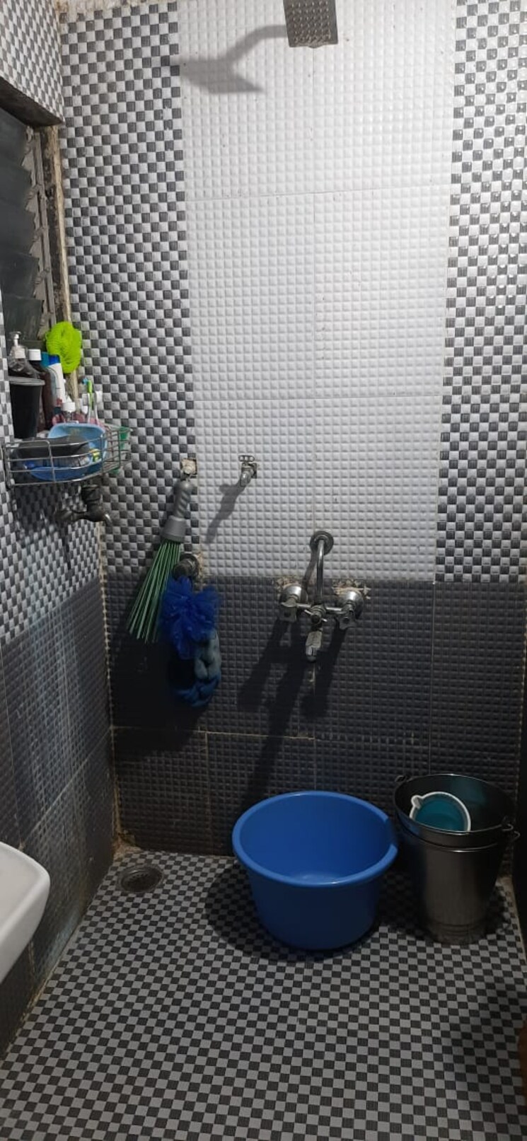 Bathroom, dombivli west Studio 350 Sq.Ft. Apartment In Dombivli West Thane 9726570