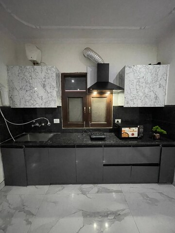 Kitchen in 1 BHK Builder Floor at Builder Floor, Sector 28 – for Rent