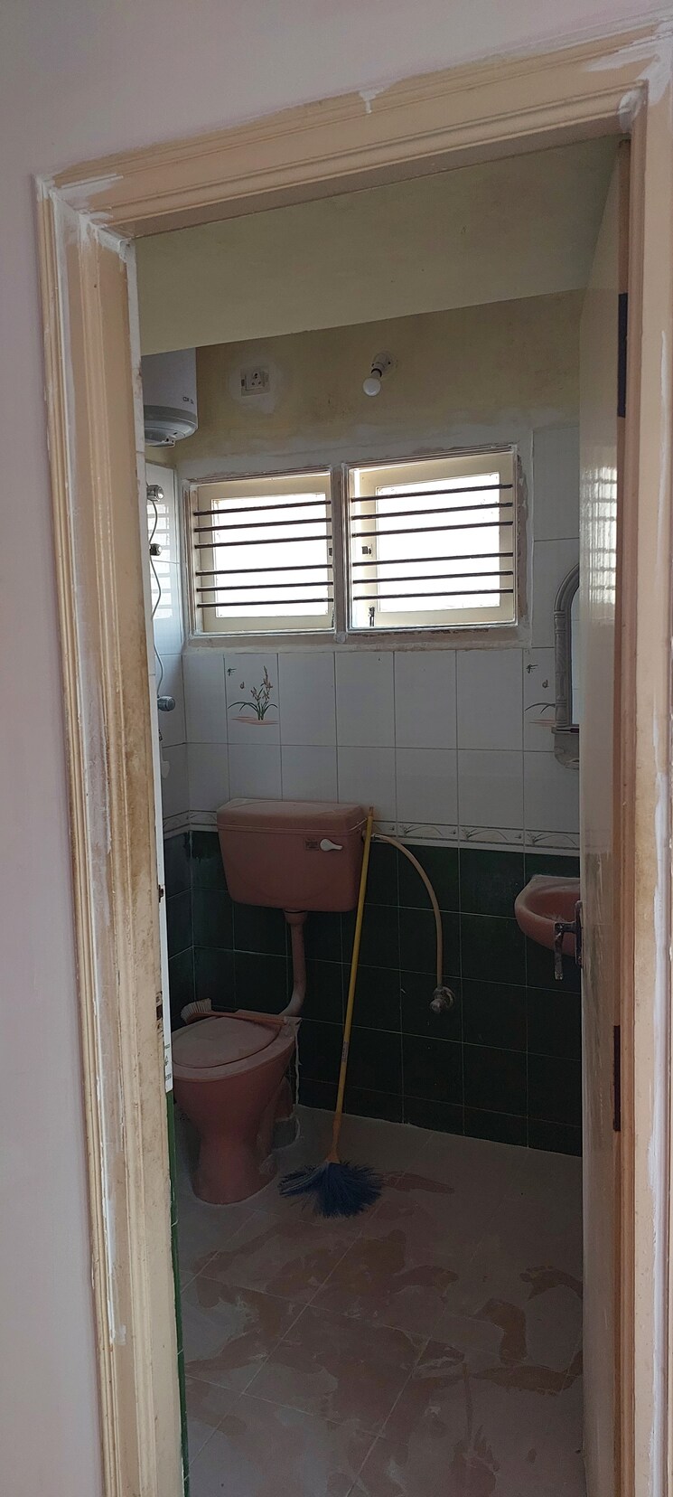 Kitchen, lnt-realty-south-city 3 Bedroom 1750 Sq.Ft. Apartment In Bannerghatta Road Bangalore 9726589