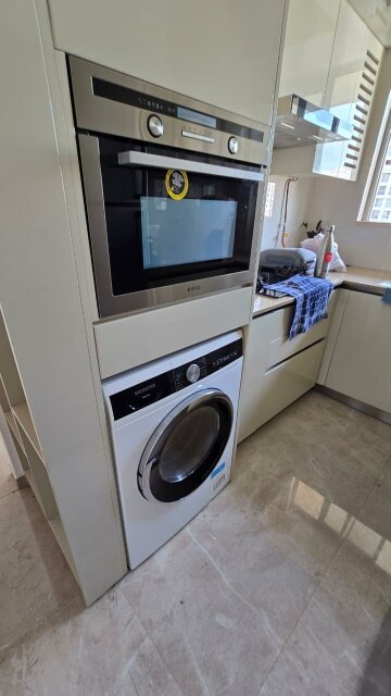 Furnished Amenities in 1 BHK Apartment at Hiranandani Sorrento, Powai – for Rent