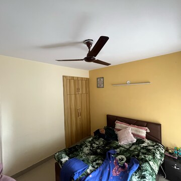 Team Area in 2 BHK Apartment at Paras Tierea Premium Floor, Sector 137 – for Rent