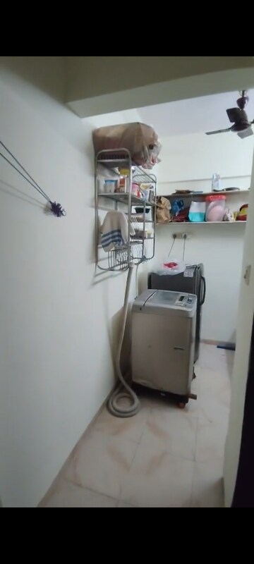 1 RK Apartment For Rent in Vakola