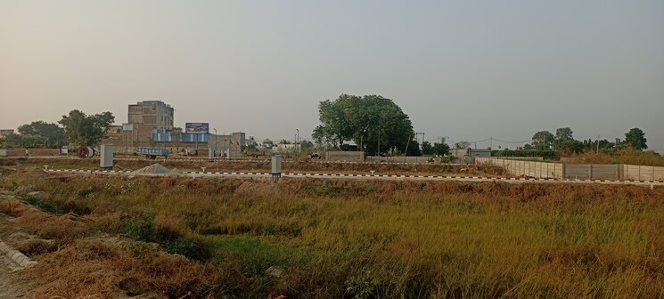 undefined, sector 98  119 Sq.Yd. Plot In Sector 98 Faridabad 9726628
