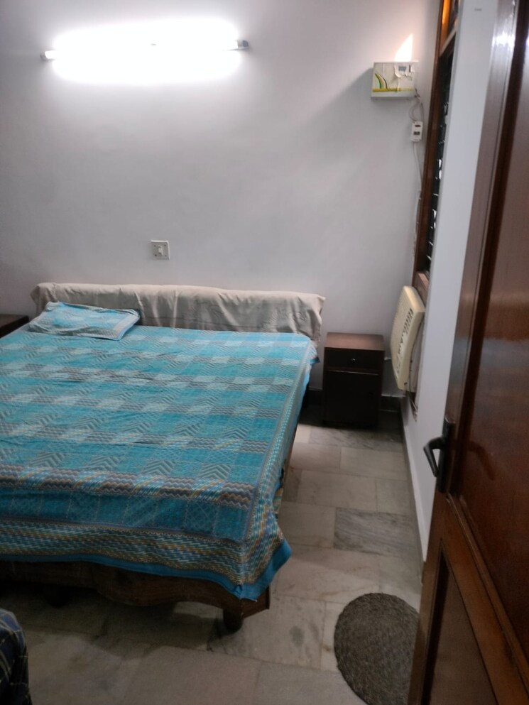 Bedroom, malviya nagar 2 Bedroom 1000 Sq.Ft. Builder Floor In Malviya Nagar Delhi 9726648