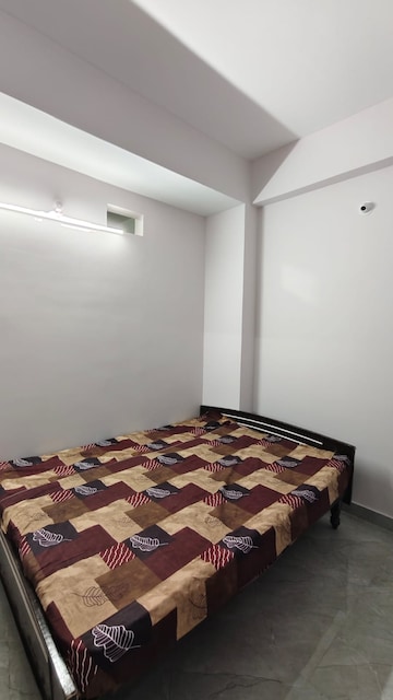 Bedroom in 1 BHK Apartment at Somajiguda – for Rent