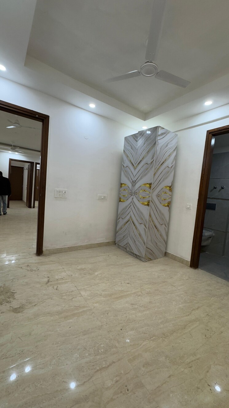 Room, chattarpur 3 Bedroom 1500 Sq.Ft. Builder Floor In Chattarpur Delhi 9726685