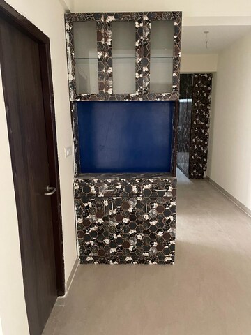 Furnished Amenities in 3 BHK Apartment at Sector 86 – for Rent