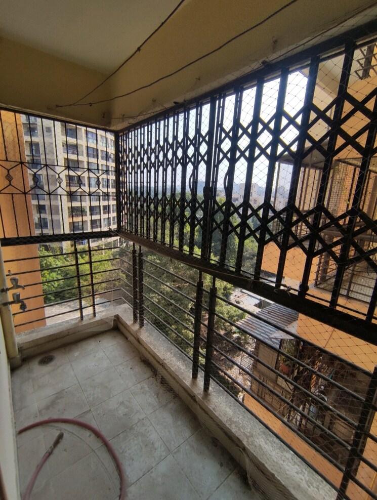 Balcony, tain-square 3 Bedroom 1211 Sq.Ft. Apartment In Wanwadi Pune 9726760