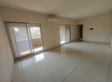 Room in 2 BHK Apartment at Unity Splendour, Wanowrie – for Sale