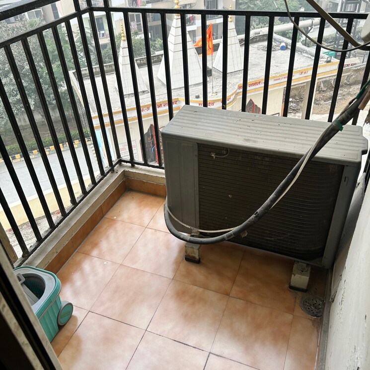 Balcony, amrapali-spring-meadows 2 Bedroom 970 Sq.Ft. Apartment In Amrapali Dream Valley Greater Noida 9726846