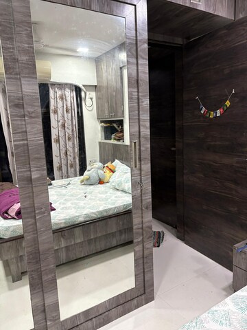 Room in 2 BHK Apartment at Neptune Horizon Point, Bhandup West – for Sale