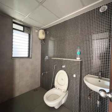 Bathroom in 2 BHK Apartment at Lodha Palava City Lakeshore Greens, Hedutane – for Rent