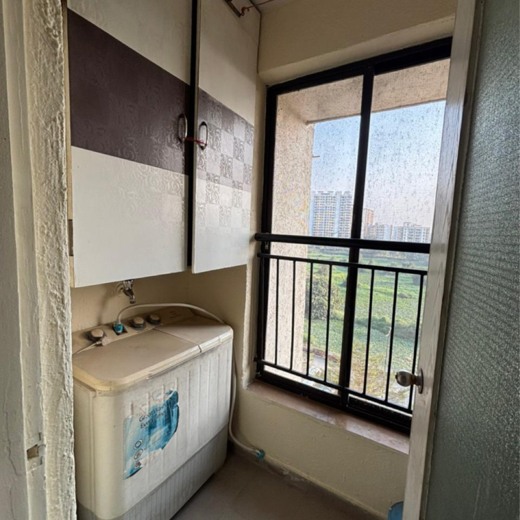 Room, lodha-casa-bella 1 Bedroom 585 Sq.Ft. Apartment In Usarghar Gaon Thane 9726876