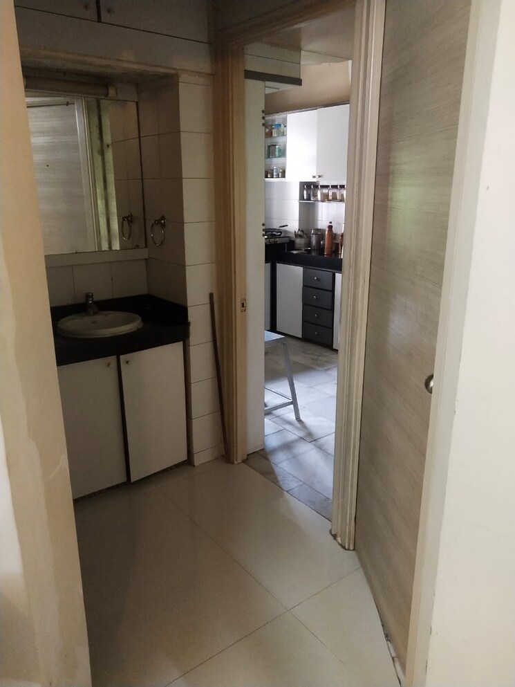 Room, deepti-shakti-mukti-chs 3 Bedroom 1100 Sq.Ft. Apartment In Andheri West Mumbai 9726912