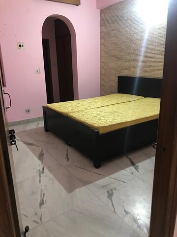 1.5 BHK Builder Floor For Rent in RWA Apartments Sector 41, Sector 41