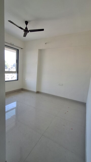 Room in 2 BHK Apartment at Birla Vanya, Kalyan West – for Rent