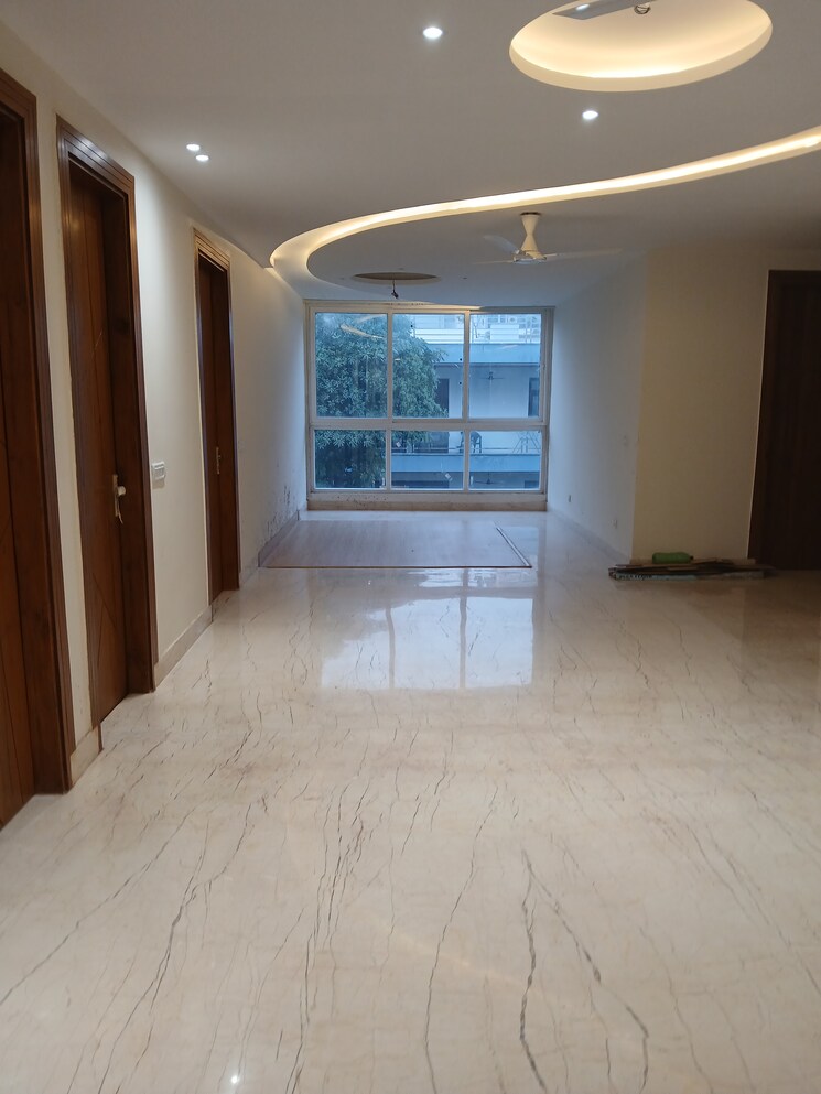 undefined, uppal-southend 4 Bedroom 4500 Sq.Ft. Builder Floor In Sector 49 Gurgaon 9726954